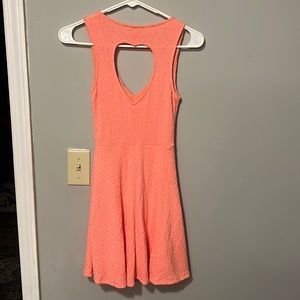 La hearts pink dress